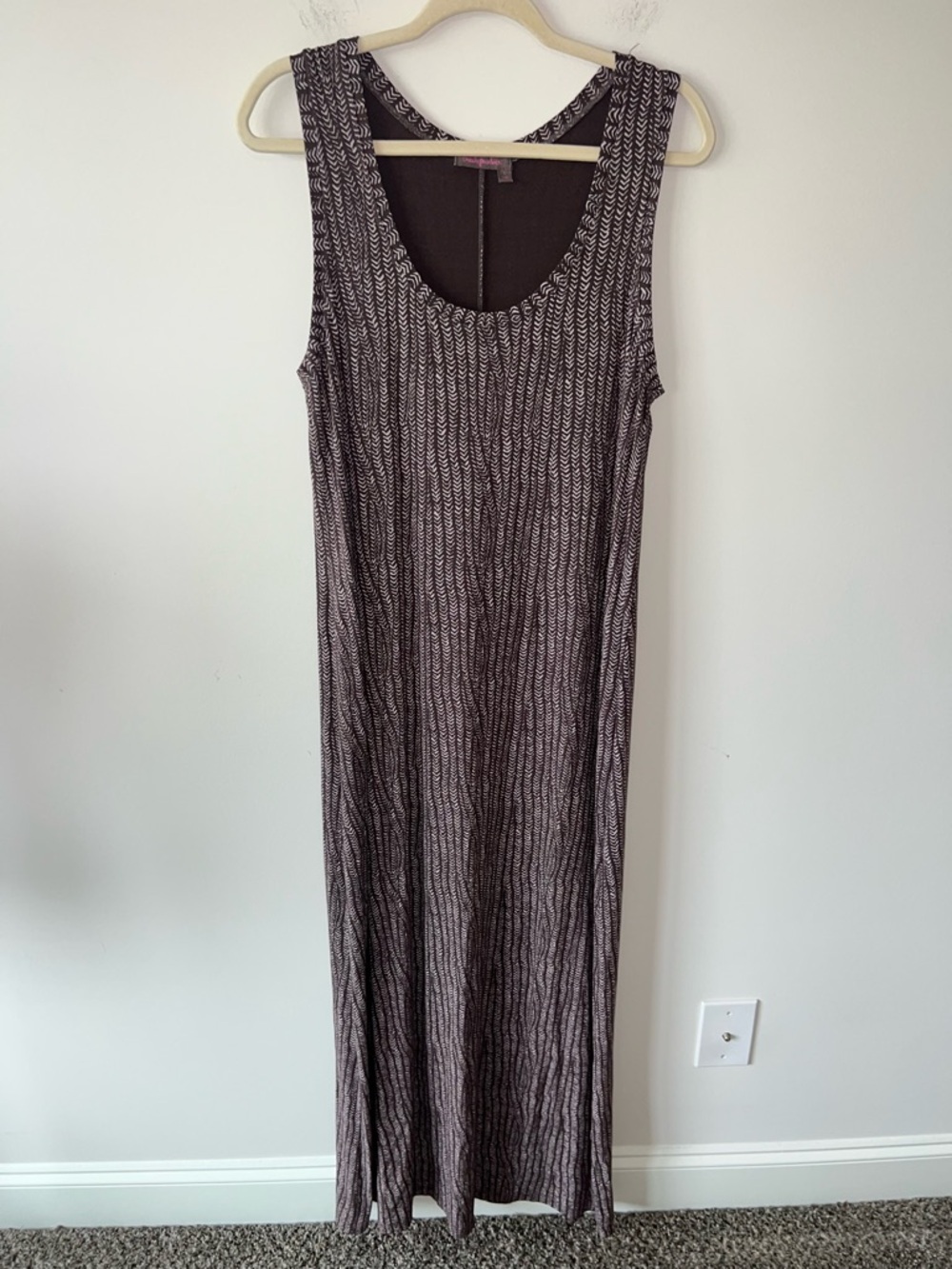 Fresh Produce brown and beige herringbone patterned sleeveless maxi tank dress L